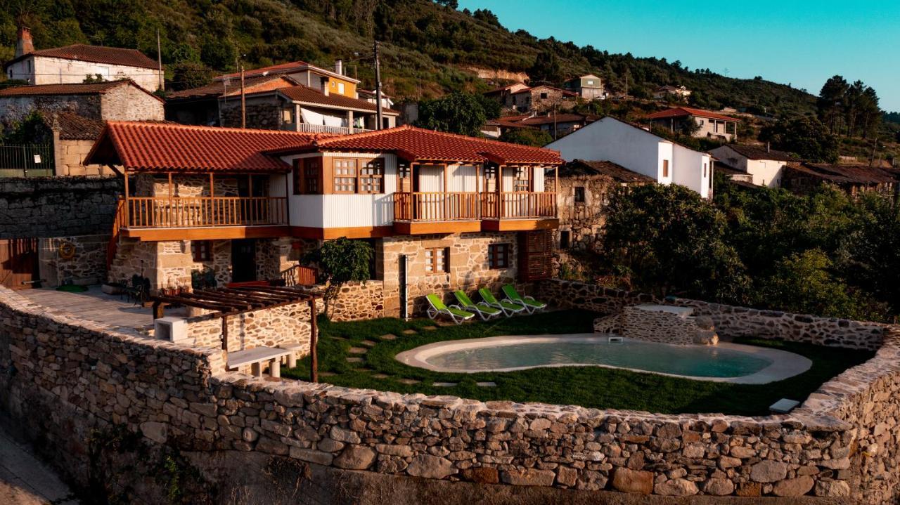 Appartamento Casa Da Mae - Izei Chaves Esterno foto